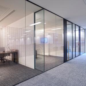 China Customized Office Glass Office Partitions Space Saving Frosted Glass Partition factory