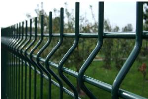 China 2.4m Green 3D Welded Wire Fence PVC Plastic Coated Wire Fencing factory