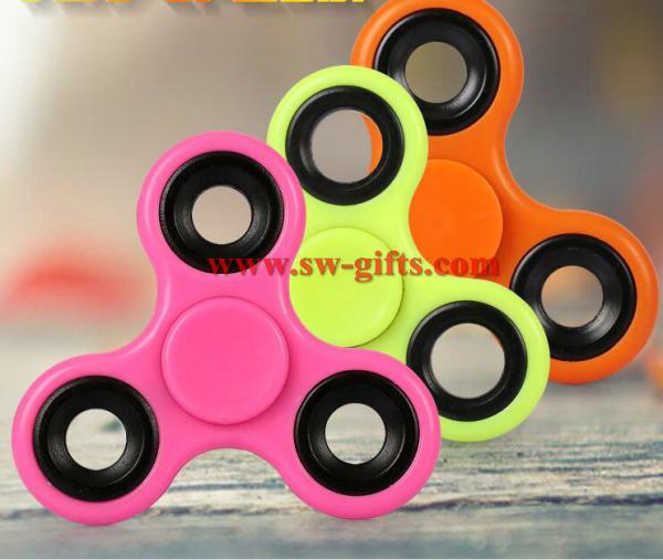 2017 popular toy hot fidget spinner, factory low price LED finger spinner,