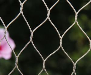China Knotted Flexible Wire Mesh 304 Stainless Steel Wire Rope Corrosion Resistant factory