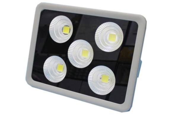 Ultra bright narrow beam angle 150W 180W 200W 300W LED flood light with IP65 for