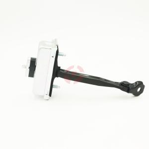 China Rear Door Restrictor Rear Door Limiter For Range Rover Evoque OE LR027611 factory