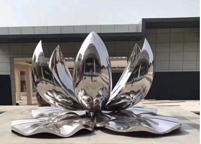 Aer Flower Style Stainless Steel Sculpture 180cm Height For Garden Decoration