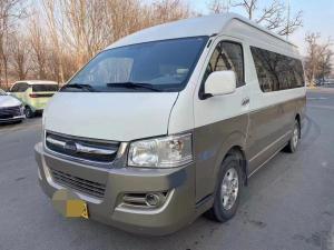China Used Shuttle Vans 15 Seats Higer Minibus KLQ6540 External Swinging Door Champagne Color Front Engine factory
