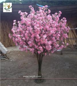 China UVG CHR134 artificial wedding flowers with wooden fake cherry blossom trees for indoors factory
