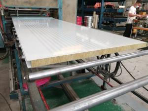 China 200mm Thickness Rock Wool Sandwich Panel For Fireproof Clean Room Wall factory