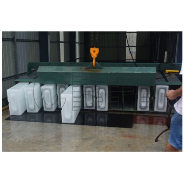 China 20 Tons Salt Water Ice Block Machine R404A Refrigerant factory
