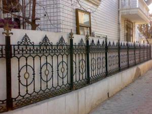 Yard Decoration White Cast Iron Fence Grills / Custom Wrought Iron Fence
