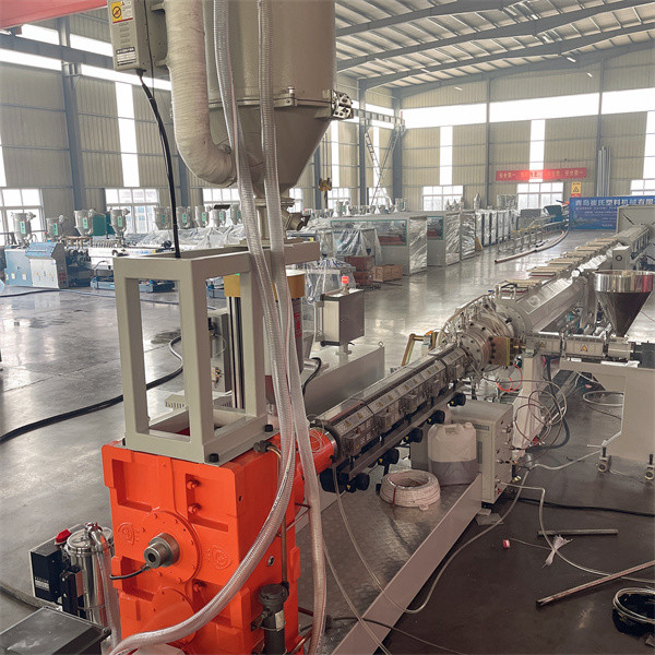 PE Flexible Tube Machine , High Speed Water Supply Pipe Machine