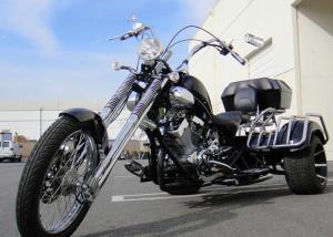 China Harley Style 250cc Adult Two Front Wheel Motorcycle With Rear Box / Fender factory
