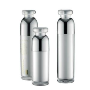 China Luxury Cosmetic Pump Bottle Double Wall 15ml ABS Small Containers With Clip factory