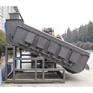 China Quarry Mining Stone 200mm Vibrating Screening Machine factory