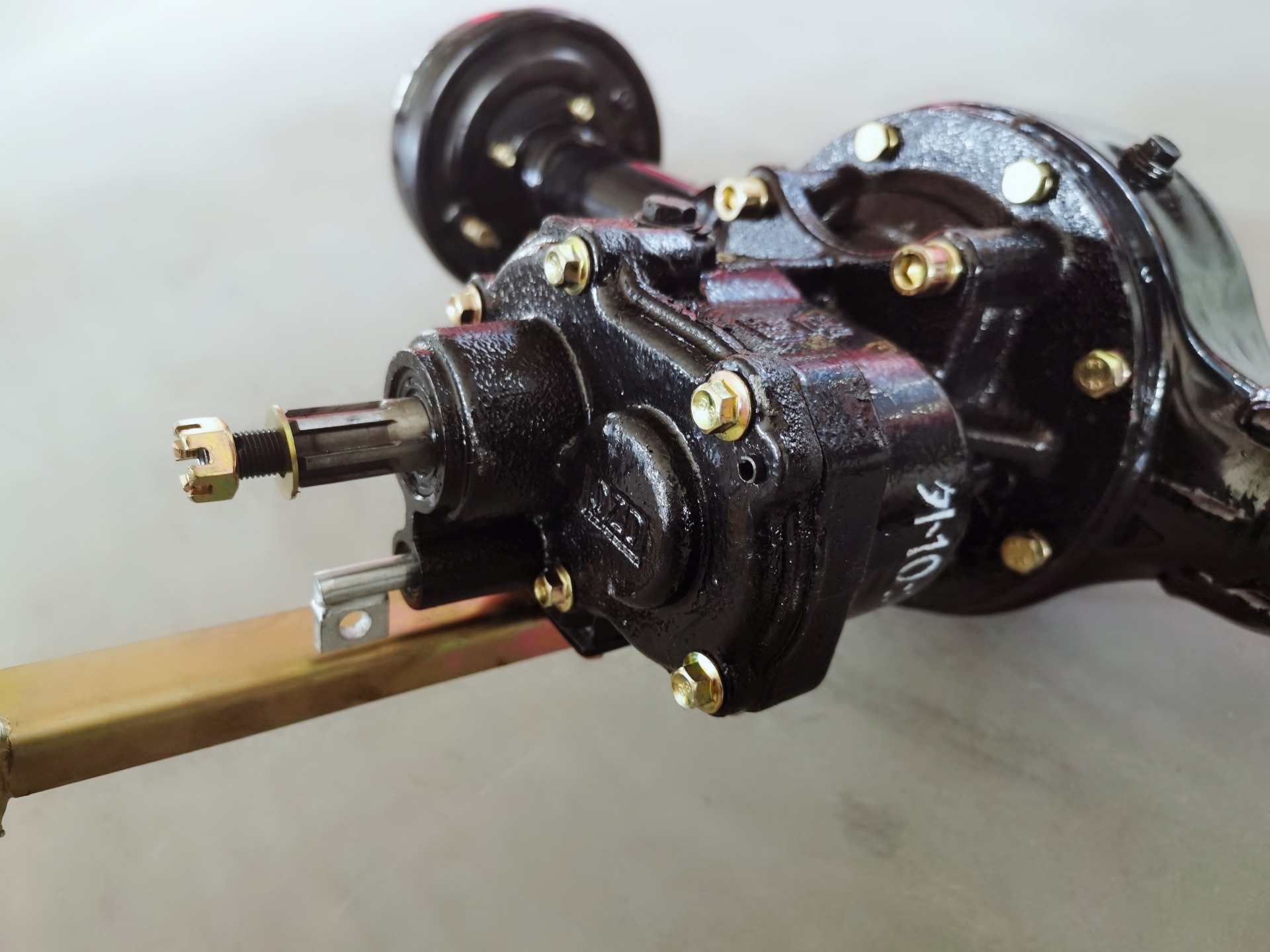980 Chang 'an Torque 180 Drum Rear Axle for Body Parts from DAYANG in Black