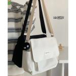 Polyester Lining Crossbody Sling Bag 15L Capacity With 2 Pockets