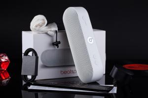 China Brand New Genuine Beats by Dr. Dre Beats Pill+White FACTORY SEALED Beats Pill+Bluetooth Wireless Speaker White factory
