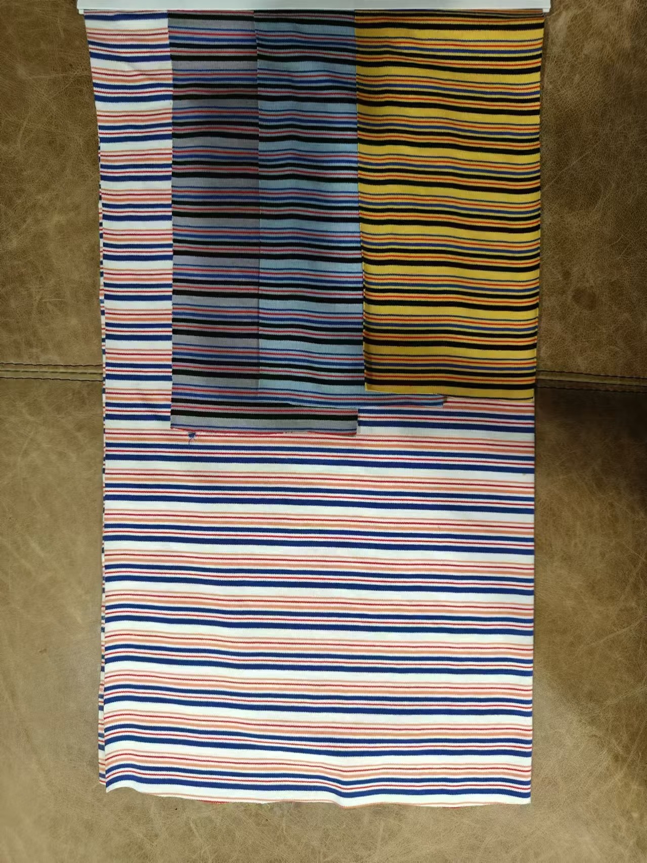 Breathable And Moisture Wicking And Comfortable Striped Material Fabric For T-Shirt
