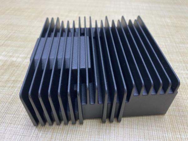 China Irregular Extruded Die Casting Parts ADC12 Ra 0.4 Precision Cast Components factory