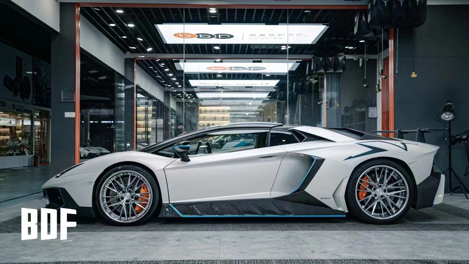 For Lamborghini LP700 LP750 Carbon Fiber Body Kit LP700 750 Upgraded Novi Front Shovel Side Skirt Body Kit