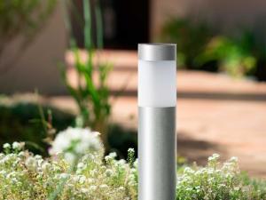China Stainless Steel Solar Pathway Bollard Light Outdoor Landscape 2V 300MA factory