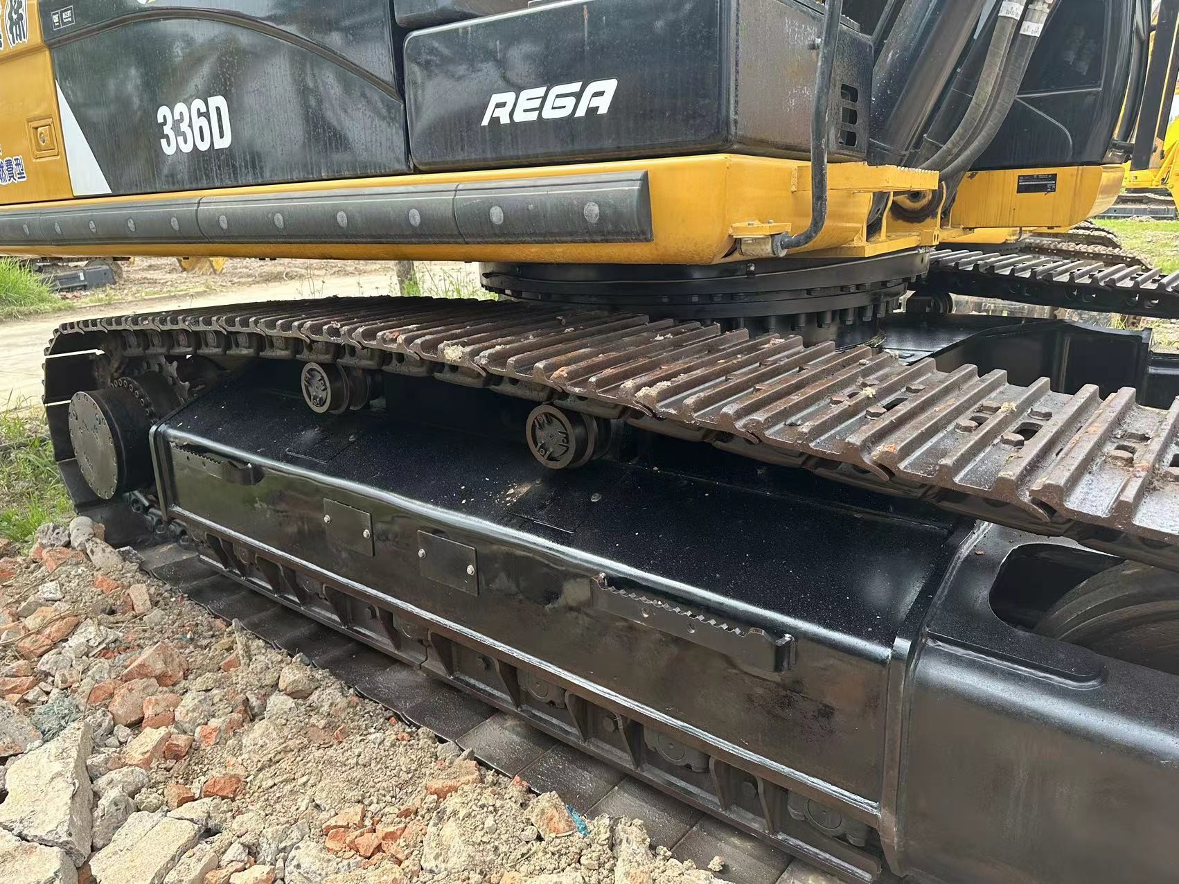 Japan CAT 336D Used Excavator 36 Ton Crawler Digger 200kw