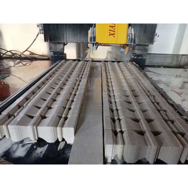 Easy Maintenance Stone Profile Cutting Machine With Blade Diameter Range 400-700mm