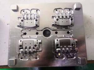 China High Precision Mold Die Casting 1.2344 Core Steel Customized For Auto Accessories factory