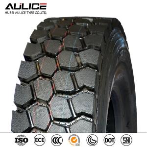 China High Overload Capacity R20 8.5 Rim Heavy Duty Truck Tyres Long Mileage factory