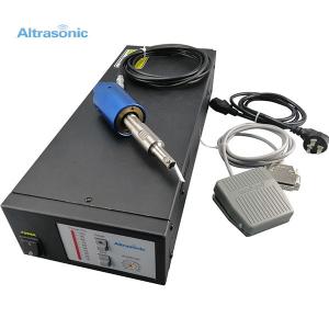 China Small Hand Held Ultrasonic Plastic Cutting Machine Titanium Alloy Blade factory