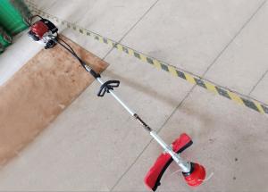 China 4 Stroke Gasoline Petrol Brush Cutter Copy Honda GX35 Fuel Tank Capacity 650ML factory