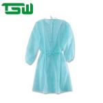 Non Sterile Lint Free Single Use Isolation Gown For Cleanroom