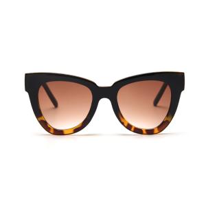 China Trendy Fashion BSCI Women Cat Eye Sunglasses 147MM Leopard Frame factory