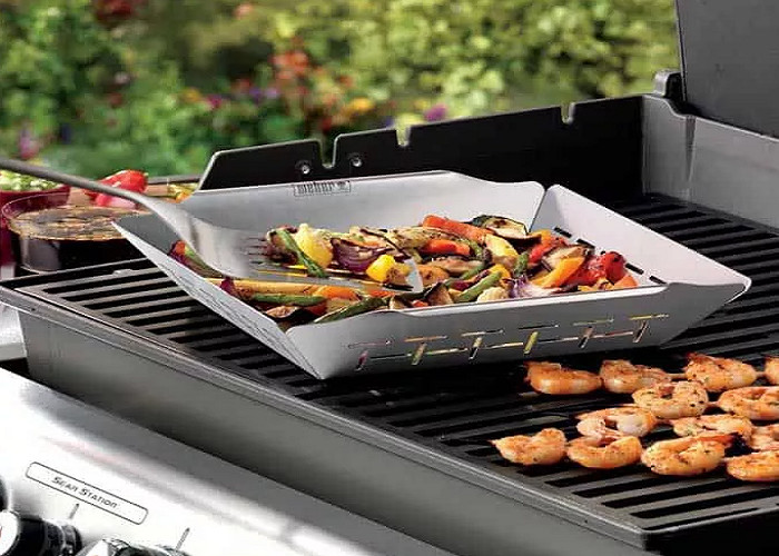Perforated 13.8 Inch Stainless Steel 304 Grill Basket For Vegetables