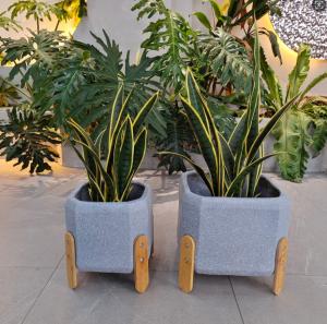 China Charcoal Oven Fiber Clay Planter Keep 5-6 Years Outdoor for Camping Burners Heater factory