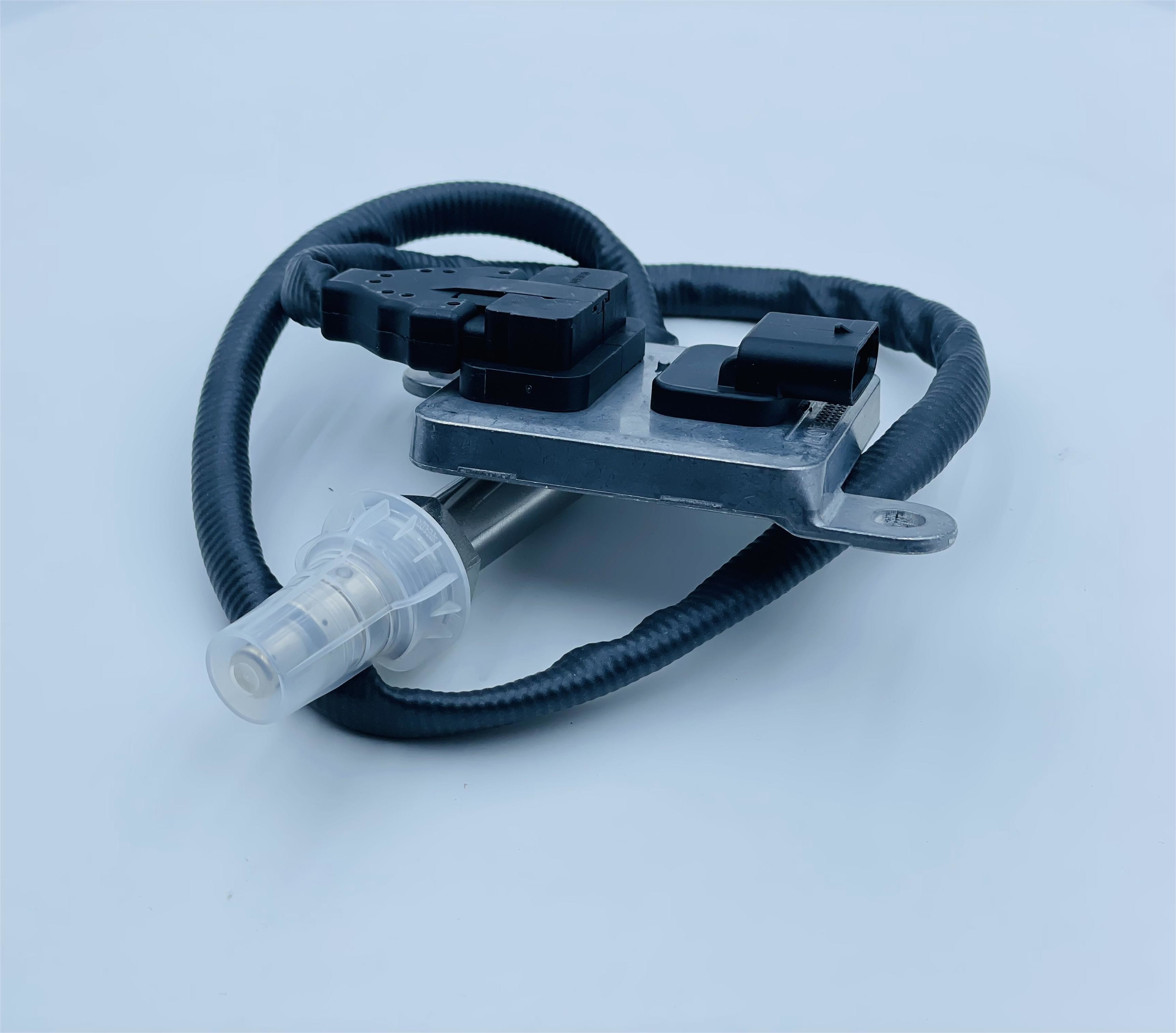 5WK96682F Nitrogen Oxide Sensor For Mercedes-Benz OEM A0009053606
