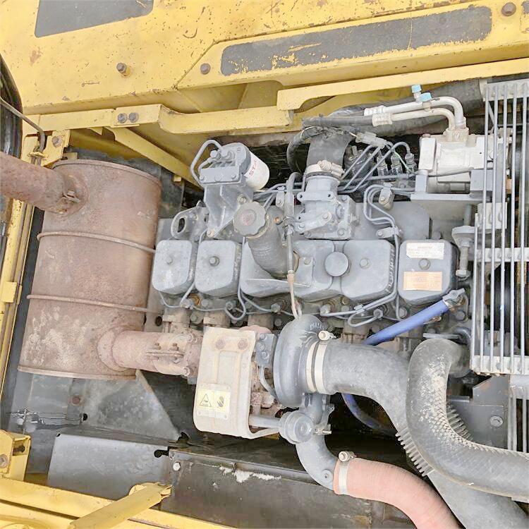 180 KW Cummins Engine Original Japan Komatsu PC300-7 Crawler Excavator in Good Condition