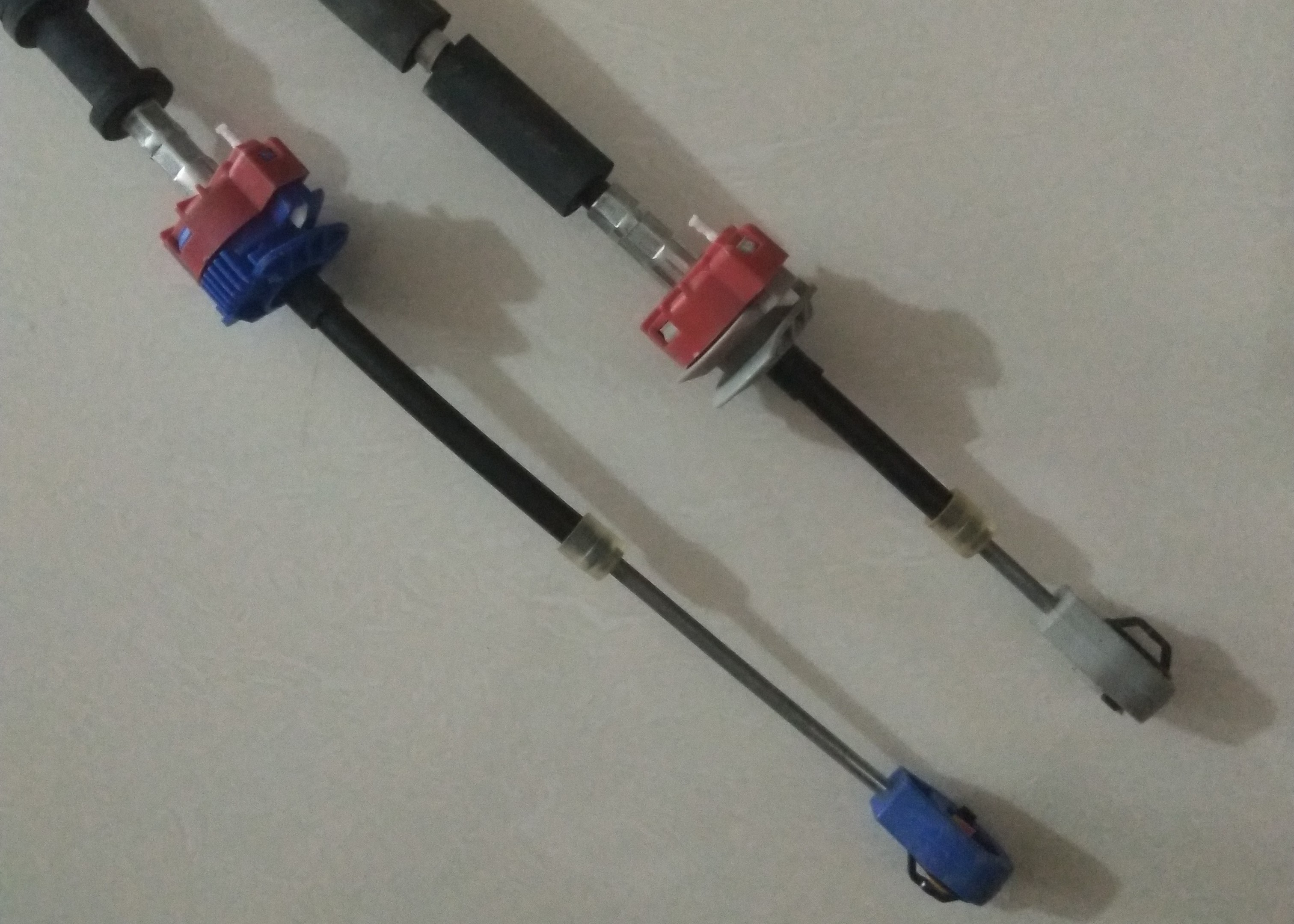 Auto Control Gear Shift Cable 55230984 Of PVC + IRON Standard Size For Fiat