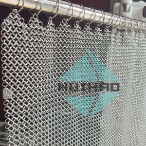Stainless Steel 316l Chainmail Fireplace Screen Customized Easy To Be Hanged