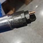 Fuel Injector 04902525 04902295 04902825 0490 2525 4902525 4902295 4902825