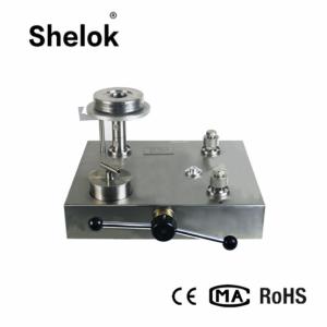 China High precision oil piston dead weight tester for digital pressure gauge 24VDC factory