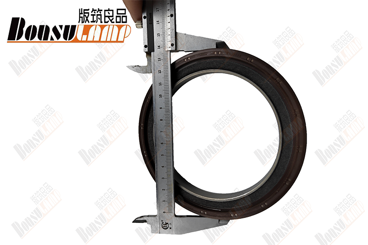 Rear Crankshaft Oil Seal Isuzu Diesel Engine Parts 4HK1 6HK1 8-97209342-3 8972093423