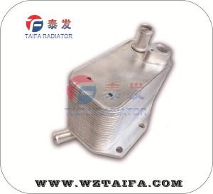 China 2007-2011 Oil Cooler , 30757620 V70 Oil Cooler Replacement factory