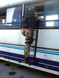 China Portable Counter Terrorism Equipment Aluminum Alloy TL3 Tactical Ladder factory