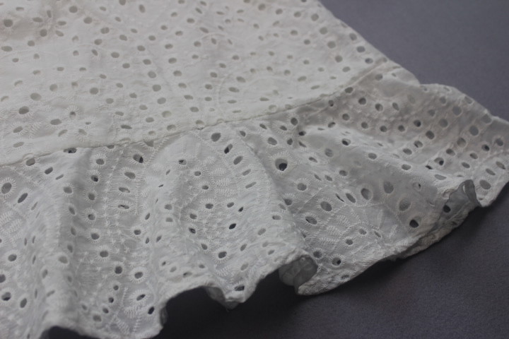 White Custom Womens Dresses / Lace And Embroidered Dress Soft Fabric BS191203
