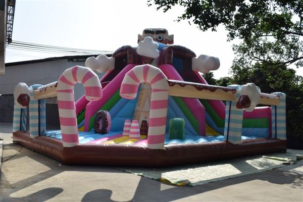 Pink Full Digital Painting Inflatable Fun City Candy World / Blow Up Amusement
