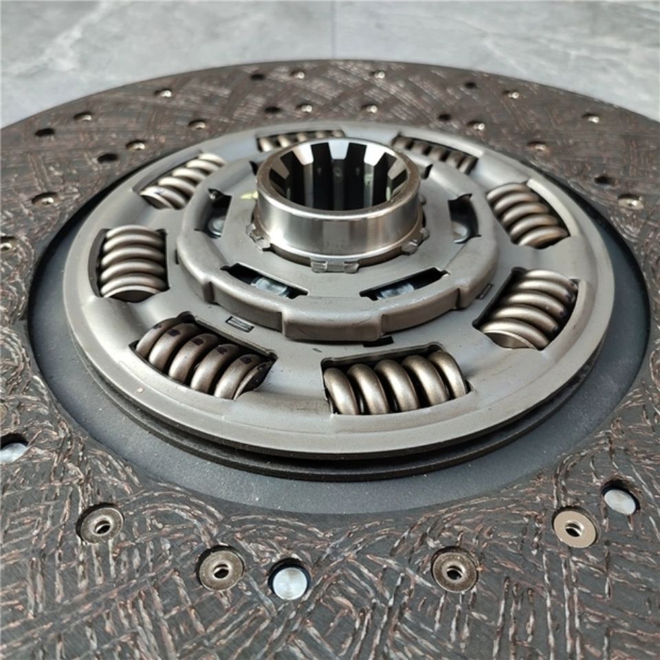 3400700529 Clutch Kit for Mercedes Trucks FMX Heavy Duty Truck Parts Compatible Models FMX