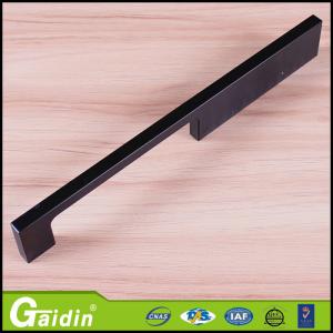 China make in China furniture hardware aluminum accessories universal door pull handles factory