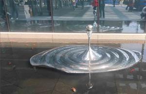 China 0.8m Length Outdoor Abstract Stainless Steel Sculpture For Hotel Decoration factory