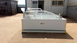 China Stainless Steel Galvanised Stackable Pig Farrowing Crate factory