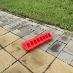 Retail Weatherproof Poultry Feed Trough Standard Capacity