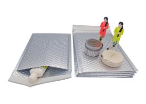 China Metallic Silver Film Laminated Bubble Padded Mailers For Mailing Packing factory